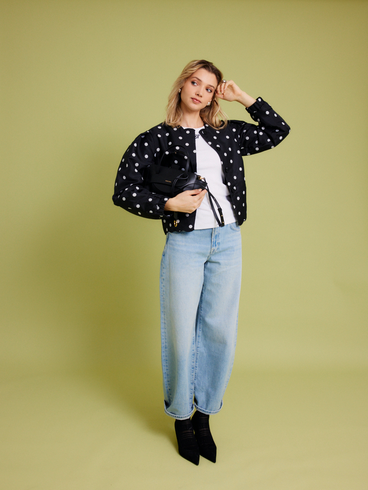 Dames shop the look van Baum und pferdgarten, Beck Sondergaard, For all Mankind, Laurence Delvallez, Natan, Stine Goya en Hidesins Zomer 2026 shoot 1