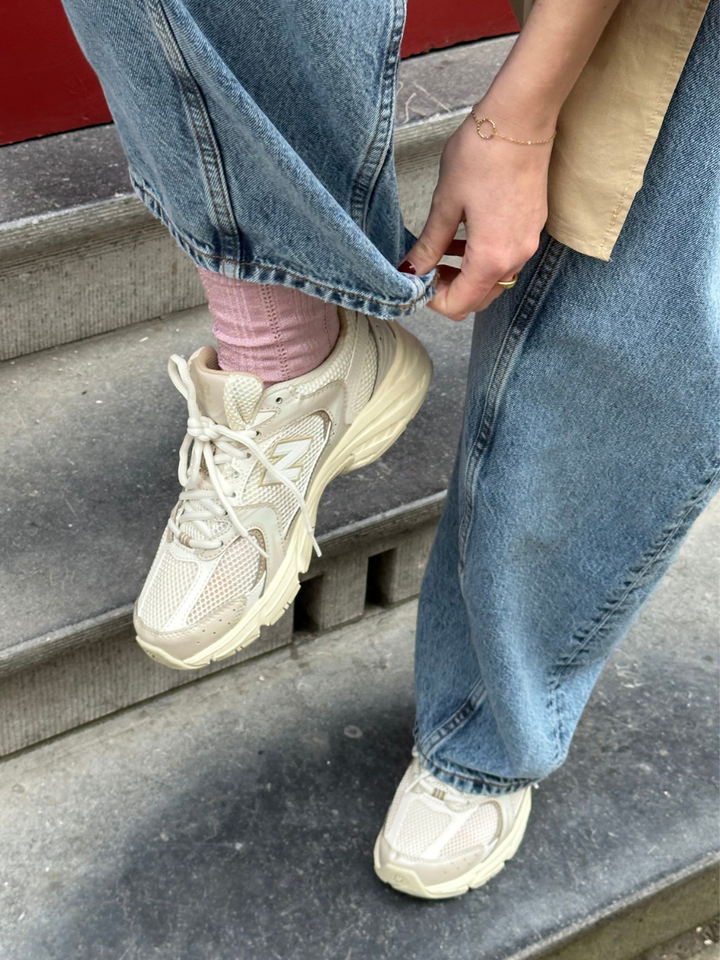 Dames | shop the look van Liu Jo, Numph, Bellerose, New Balance en MP Denmark | Zomer '26 | Deleye Creators