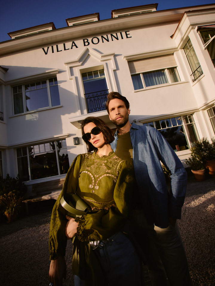 Dames shop the look van Komono, Laurence Delvallez, Rotta, Noir 'n' Blue, Zarina Rouge, Farm Rio, HAN en Xirena Zomer 2026 Villa Bonnie