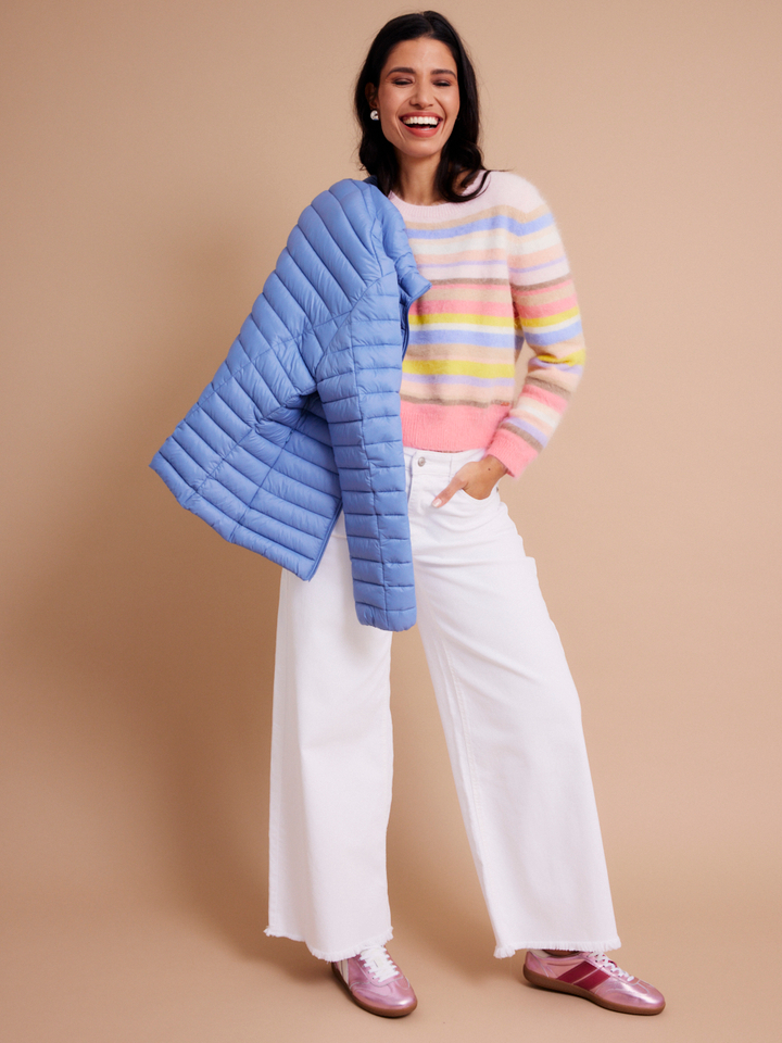 Dames shop the look van Clio en Laurence Delvallez Zomer 2026 shoot 1