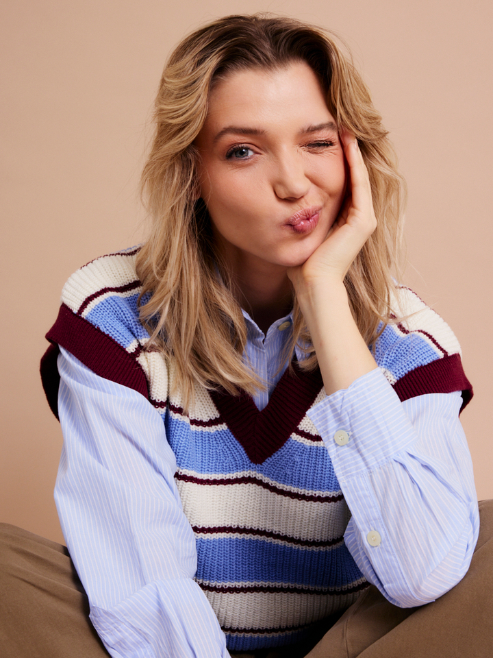 Dames shop the look van American Vintage, By Bar, Indee, Alohas en Twist My Bag Zomer 2026 shoot 1