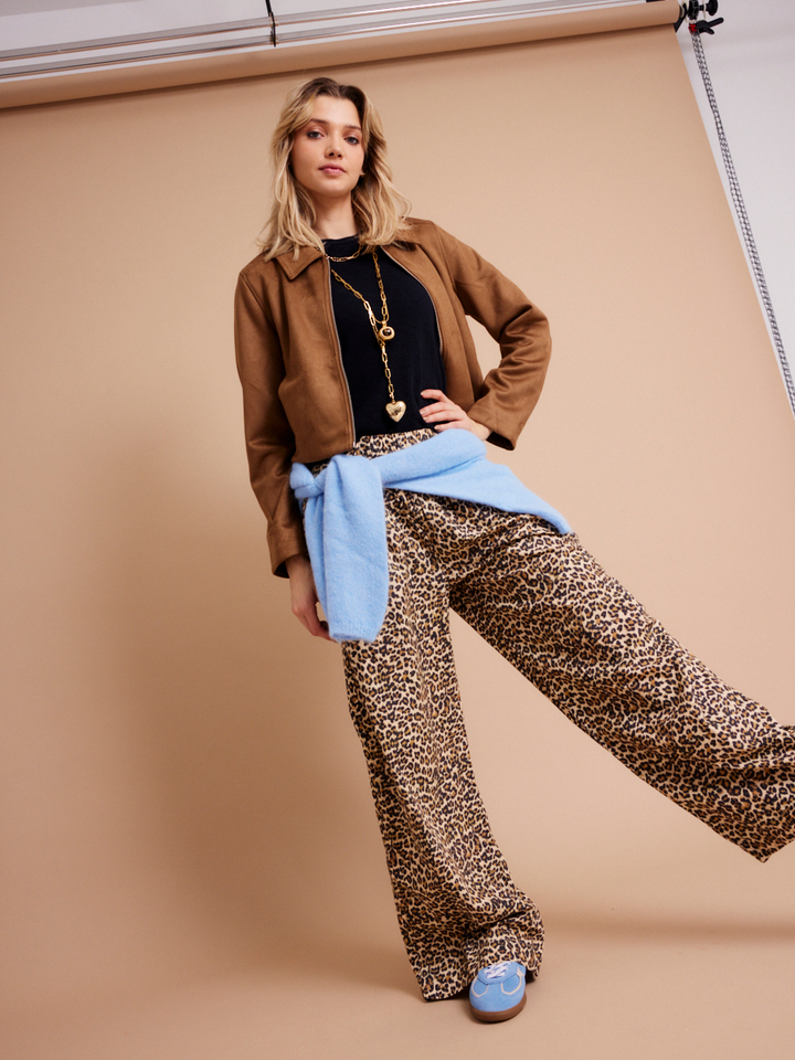 Dames shop the look van American Vintage, Bellerose, Jeff, Vila, Ellen Beeckmans en Alohas Zomer 2026 shoot 1