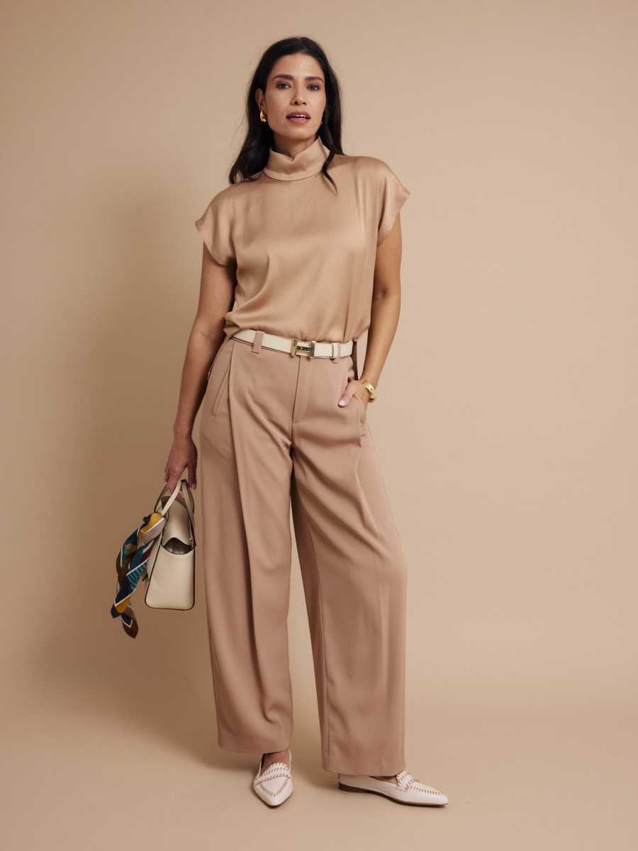 Dames shop the look van Les Cordes, Drykorn, Hidesins en Trumans Zomer 2026 shoot 1