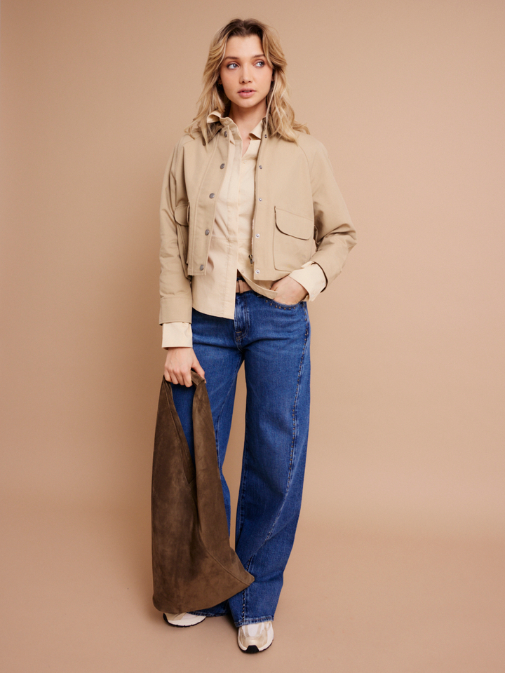 Dames shop the look van Bellerose, For all Mankind, Mercer, Selected, Iro en Twist My Bag Zomer 2026 shoot 1