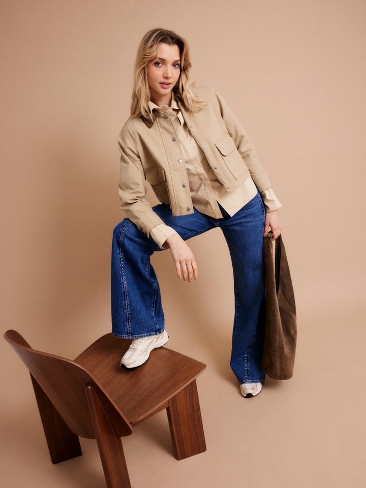 Dames shop the look van Bellerose, For all Mankind, Mercer, Selected, Iro en Twist My Bag Zomer 2026 shoot 1