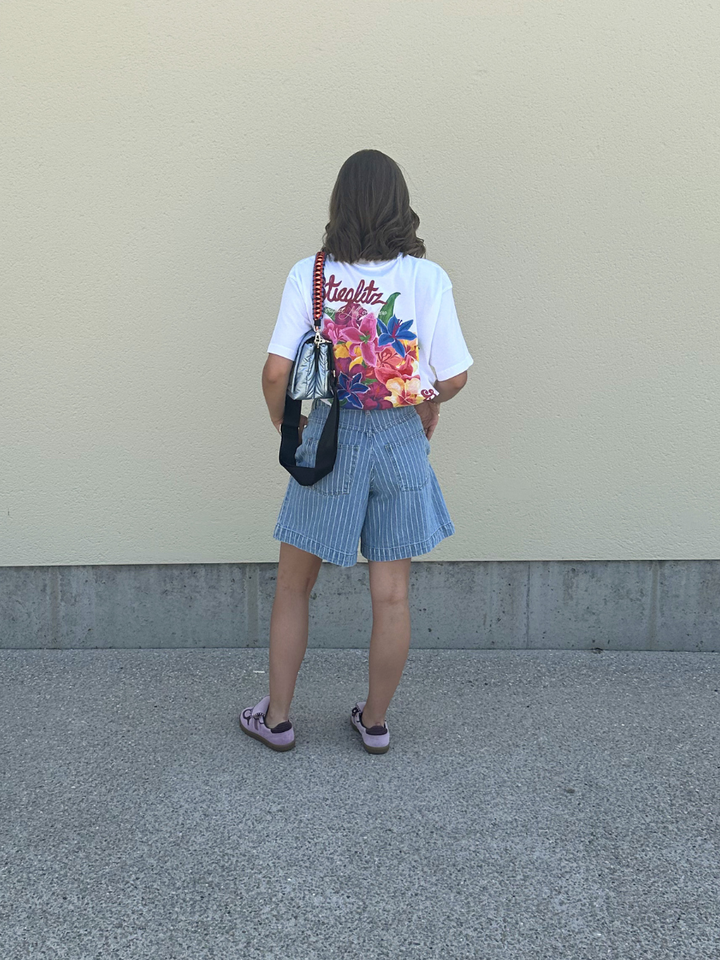 Dames | shop the look van Stieglitz, The Tiny Big Sister, K-Way, Alohas, Clio Goldbrenner en Billion Avenue | Zomer '26 | Deleye Creators SS26