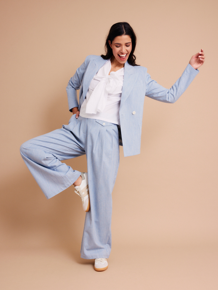 Dames shop the look van Nathalie Vleeschouwer, Marrea en Hogan Zomer 2026 shoot 1