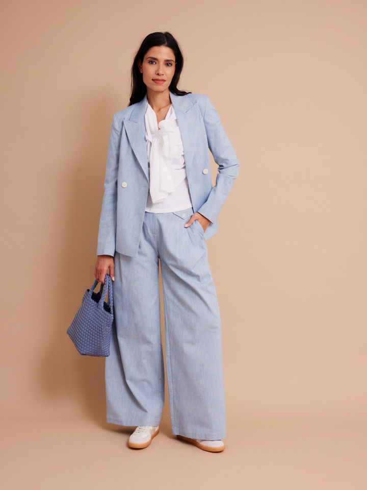 Dames shop the look van Nathalie Vleeschouwer, Marrea en Hogan Zomer 2026 shoot 1