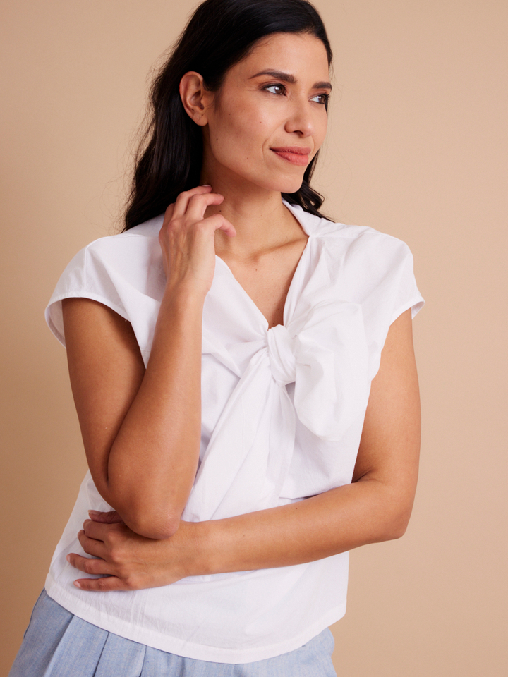 Dames shop the look van Nathalie Vleeschouwer, Marrea en Hogan Zomer 2026 shoot 1