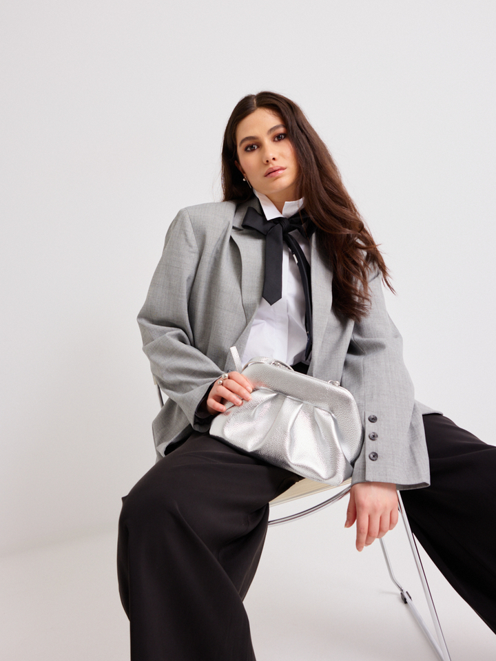 Dames shop the look van Edited, Eleh, Profuomo, Rotue, Numph, Themoirè en Bandhu Zomer '26 Shop The look 3 SS26