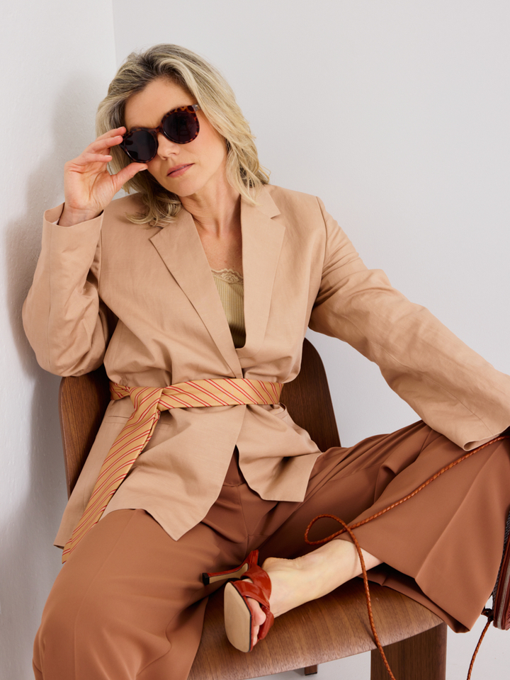 Dames shop the look van Marchesi di como, Drykorn, Komono, Raffaello Rossi, Rosemunde, Rotue en Allan K Zomer '26 Shop The look 3 SS26